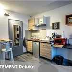 Apartament Les De Blossac *