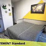 Les De Blossac Apartament *