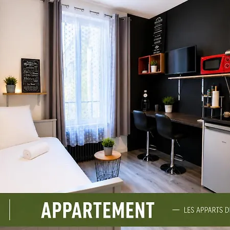 Les De Blossac Apartment