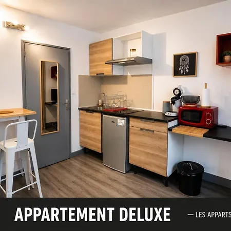 Les De Blossac Apartment *