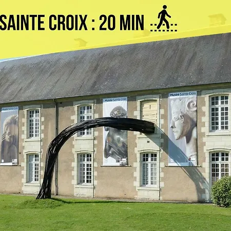 Apartament Les De Blossac *