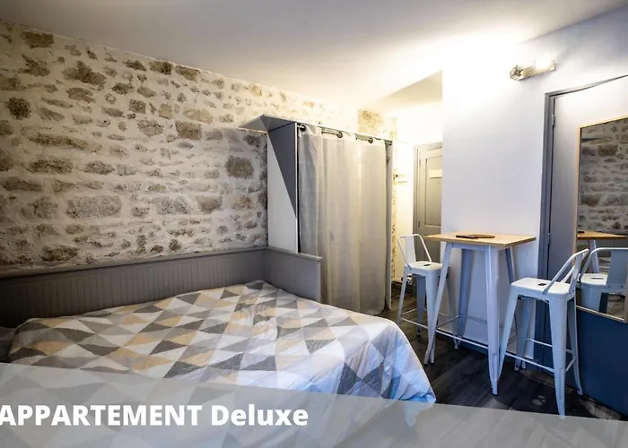 Daire Les De Blossac Puvatya