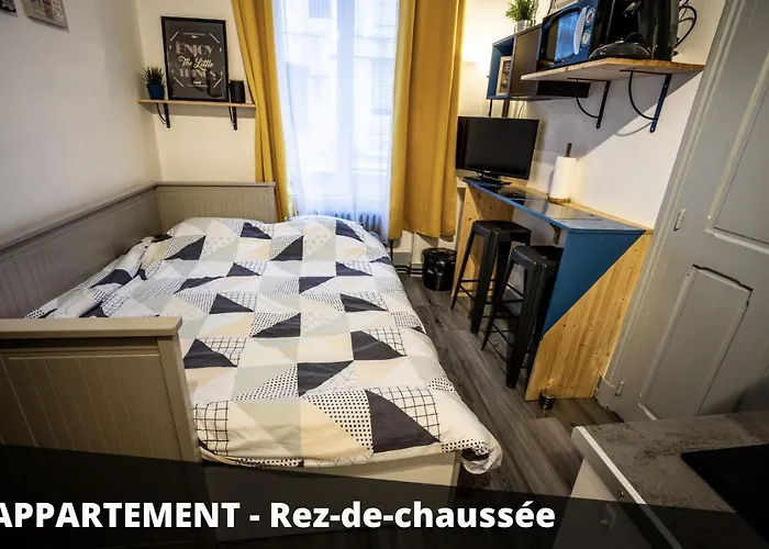 Les De Blossac Daire Puvatya