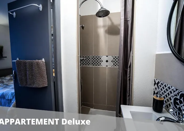 Les De Blossac Daire Puvatya